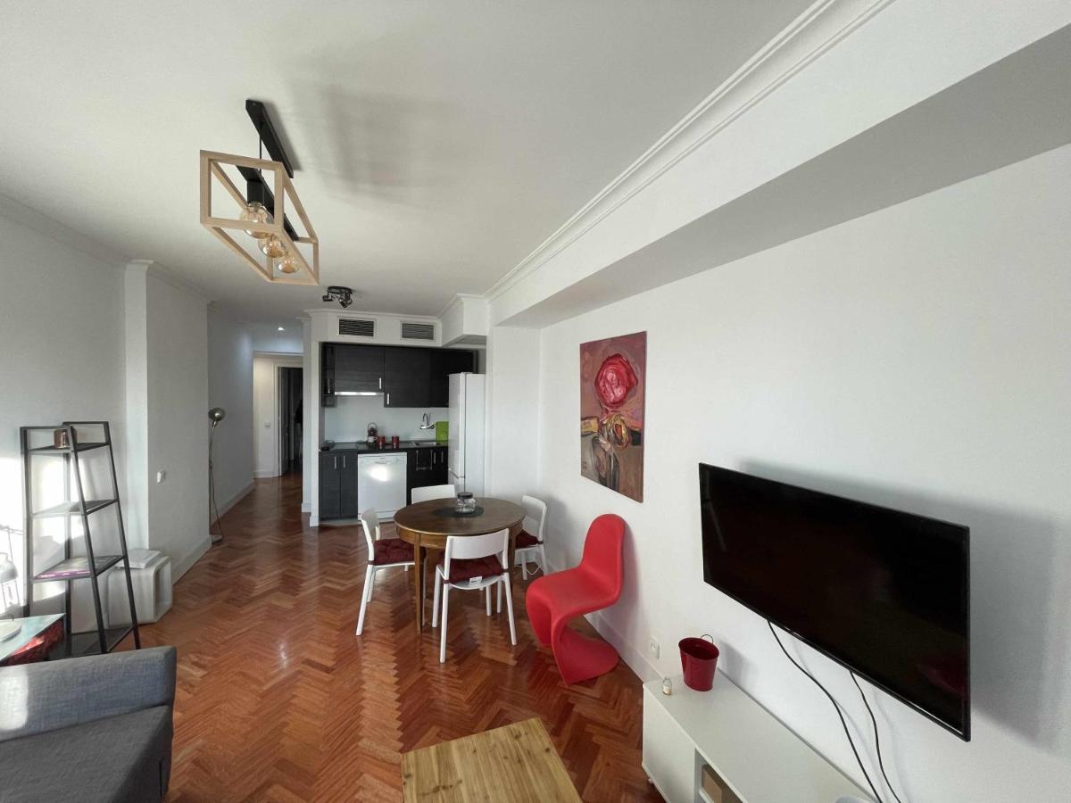 Apartamento Con Vistas Al Parque Del Retiro Madrid Exterior photo